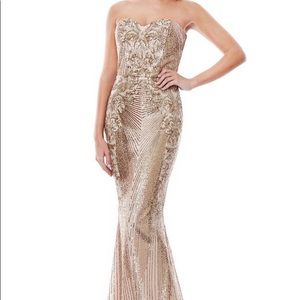 Godiva - Stephanie Pratt - Sweetheart Neckline Sequin Embroidered Maxi